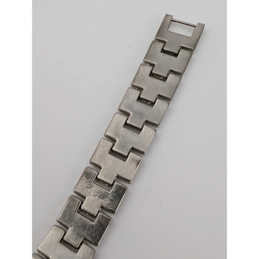Truce Watch Women White Dial Silver 7.25